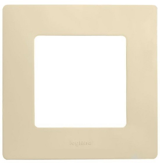 LEGRAND 672560 Рамка 1 пост LEGRAND 672560 Рамка 1 пост