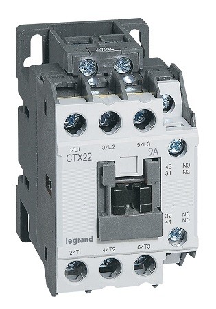 LEGRAND 416086 Контактор CTX3 3P 9A 1 Н.О. + 1 Н.З. 230V LEGRAND 416086 Контактор CTX3 3P 9A 1 Н.О. + 1 Н.З. 230V