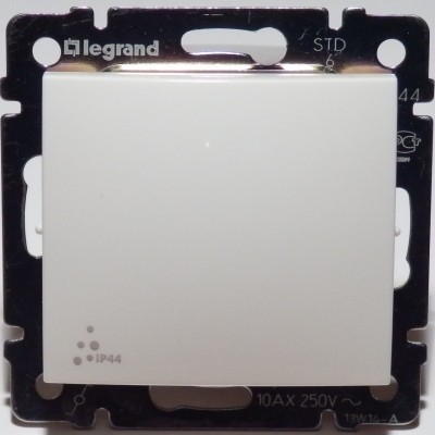 LEGRAND 774206 Переключатель на 2 направления LEGRAND 774206 Переключатель на 2 направления