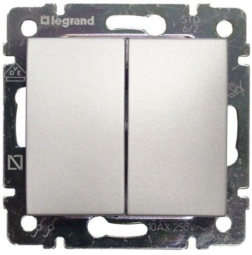 LEGRAND 770105 Выключатель 2-клавишный LEGRAND 770105 Выключатель 2-клавишный
