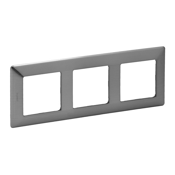 LEGRAND 754153 Рамка 3 поста LEGRAND 754153 Рамка 3 поста