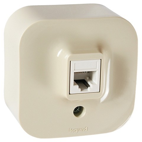 LEGRAND 782244 Розетка телефонная RJ-11 LEGRAND 782244 Розетка телефонная RJ-11