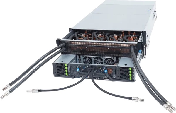 Liquid-cooled сервер GIGABYTE G4L4 с HGX B300