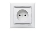 Розетка силовая 2К+3 LEGRAND 774423