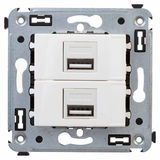 DKC / ДКС 4400543 USB зарядное устройство в стену