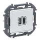 LEGRAND 673760 Зарядное устройство с двумя USB,разьемами A,C 240В/5В 3000мА