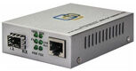 SNR Медиаконвертер 10/100/1000-Base-T c PoE / 100/1000Base-FX с SFP-портом SNR Медиаконвертер 10/100/1000-Base-T c PoE / 100/1000Base-FX с SFP-портом