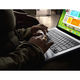 Apple MacBook Pro (MRX33RU/A)