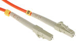 Патч-корд Lanmaster TWT-LC-LC/OM2-5.0 1x50/125 OM2 LC-LC 5м ПВХ желтый Патч-корд Lanmaster TWT-LC-LC/OM2-5.0 1x50/125 OM2 LC-LC 5м ПВХ желтый